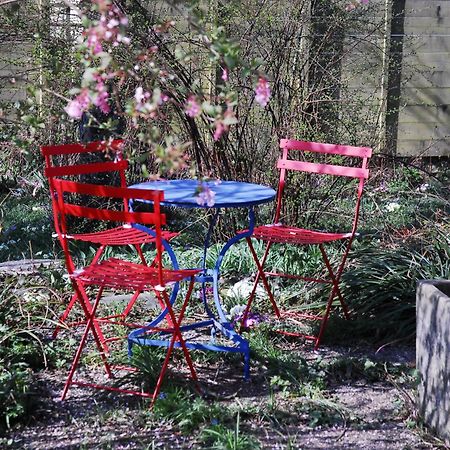 au jardin Bed & Breakfast Zuchwil Ruang foto
